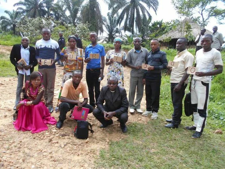 Belamisɛ eluue ndasu | Sauvons notre langue